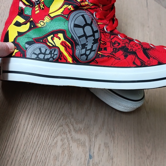 CONVERSE Teen Titans Hi Tops Size 12 - Picture 9 of 11